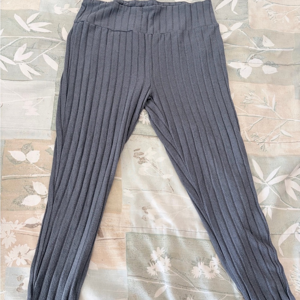 SHEIN Charcoal Ribbed Knit Trousers